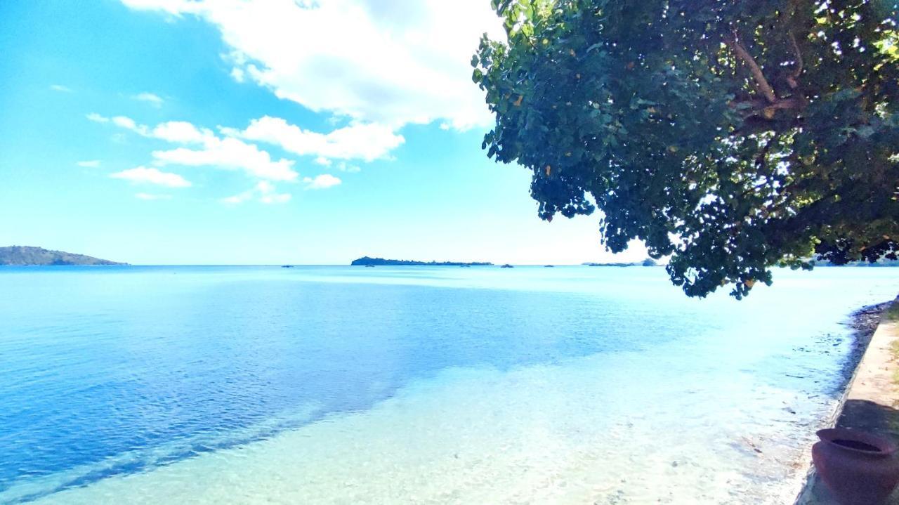 Khabita Beach Resort Lembar  Kültér fotó