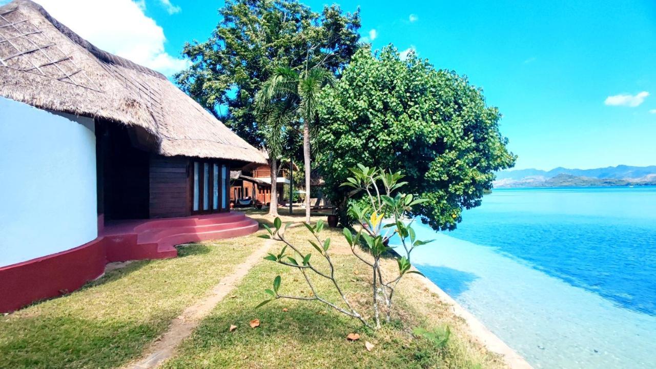 Khabita Beach Resort Lembar  Kültér fotó