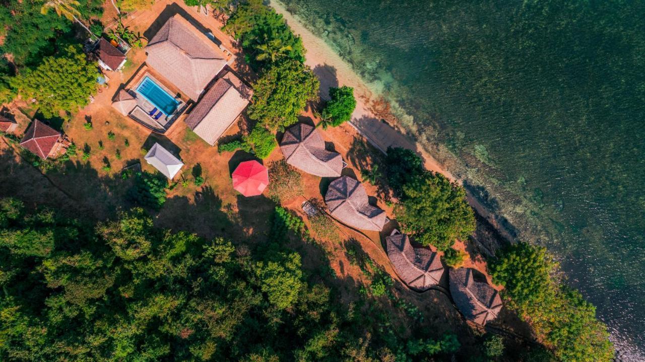 Khabita Beach Resort Lembar  Kültér fotó